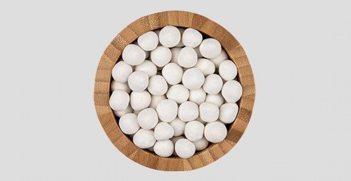 White Coated Chickpeas
